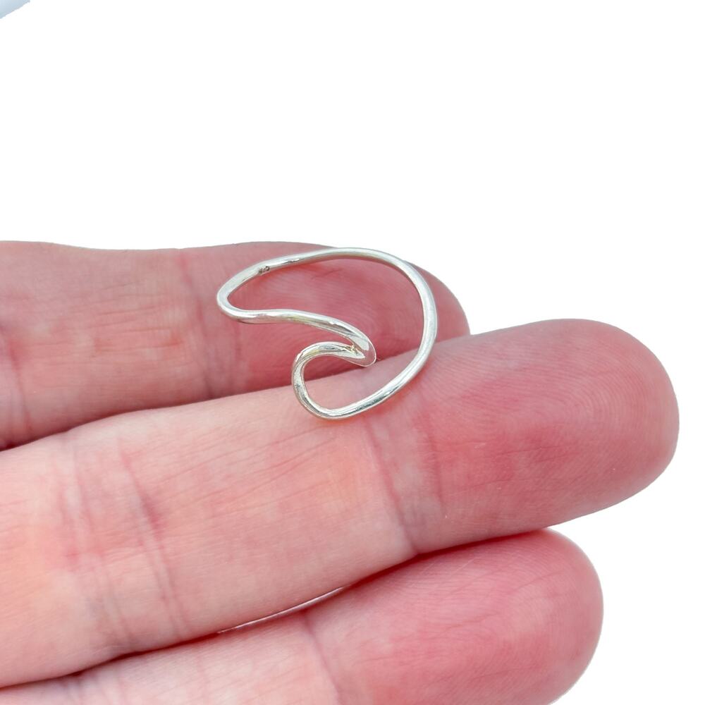 Vintage Sterling Silver 925 Wave Swirl Ring Size 7